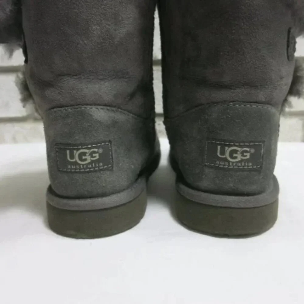 UGG Insulated Winter Boots #5991 Australia Kid's Winter Footwear Boot Shoes Sz 4